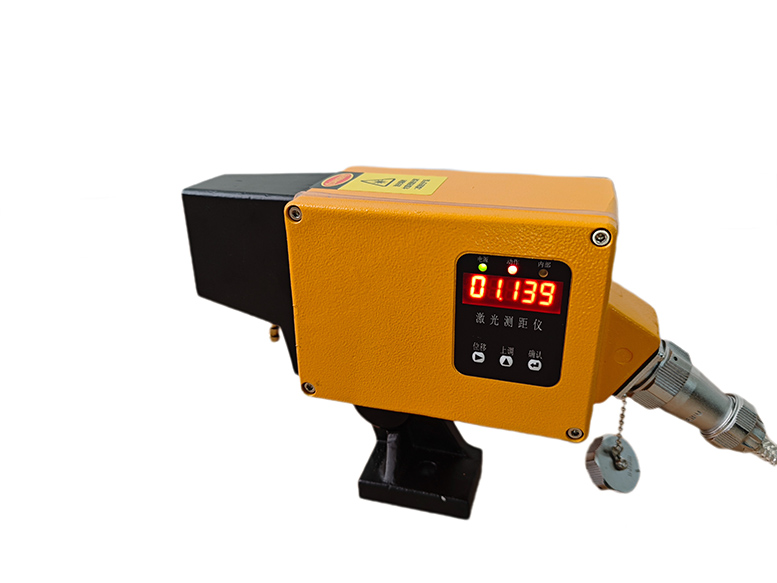 BLM-B 型高精度激光测距仪