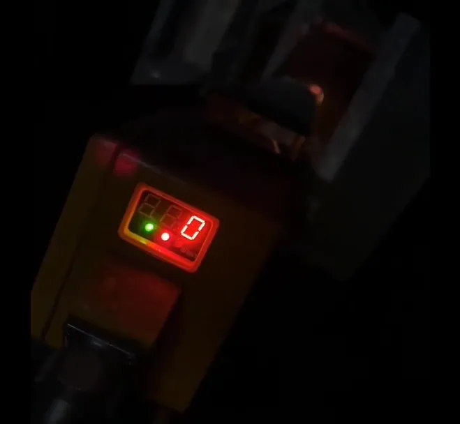 حرارتی بھٹی میں اسٹیل billets کی پوزیشن تلاش کرنے کے لئے